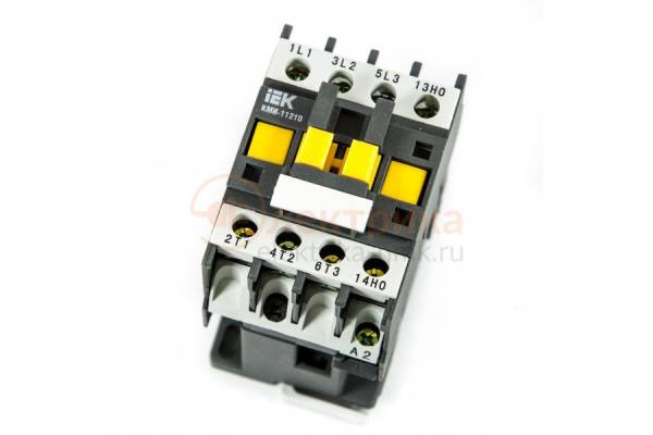 контактор КМИ-11210 12А 400В