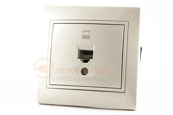 розетка 1 комп. крем. 01-0303-139 Lezard