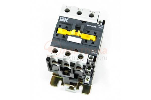 контактор КМИ-49512 95А 230В иек