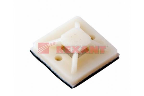 площадка 30х30 д/стяжки самоклеющ.