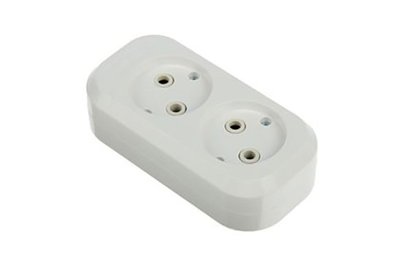 колодка 2гн. б/з 10А UNIVersal