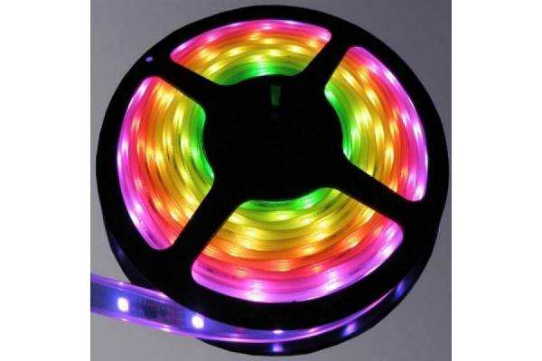 RGB лента диод 60д/м 14,4W 12V IP65 (5)Feron