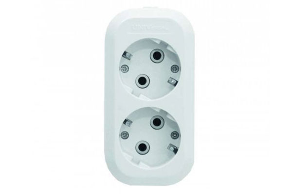 колодка 2гн. с/з 16А UNIVersal