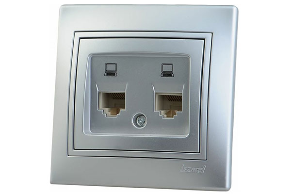 LEZARD розетка 2 RJ45 серебро  701-1010-141