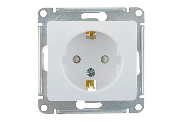 розетка 1-м СП AtlasDesign 16А IP20 с/з белая