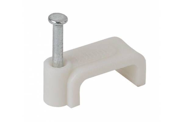 Скоба 9мм плоская пластиковая (уп.50шт) ЭРА Б0038908