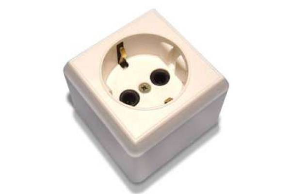 Розетка 1-м ОП 10А IP20 с заземл. бел. БЕЛ. ЦЕРКОВЬ РА10-304