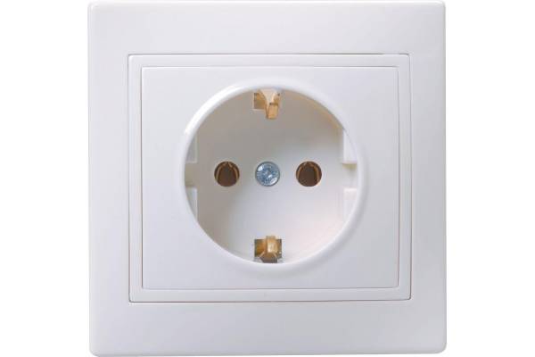Розетка 1-м СП Кварта РС10-3-КБ 16А IP20 с заземл. без защ. шторок бел. IEK ERK14-K01-16-DM