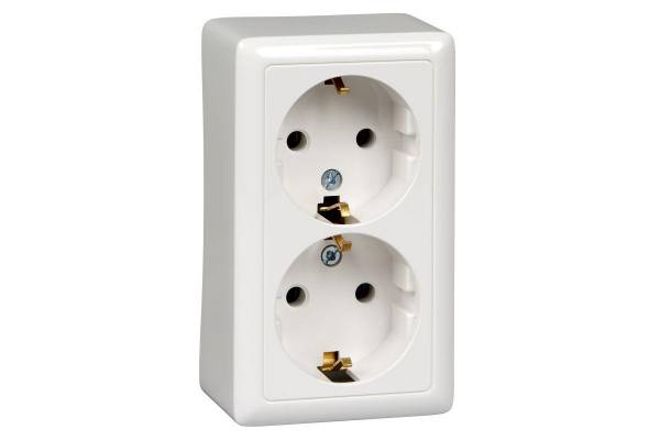 Розетка 2-м ОП Хит 16А 250В без защ. шторок с заземл. бел. SchE RA16-238-B