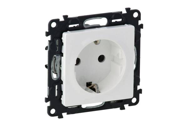 Механизм розетки 1-м СП Valena Life 16А IP2X 250В 2P+E безвинт. клеммы с лицев. панелью бел. Leg 753421