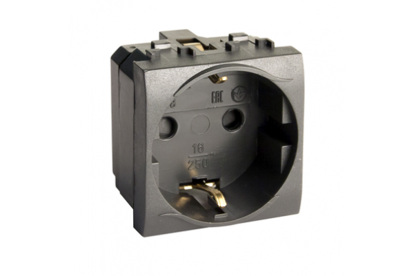 Розетка 1-м СП 2мод. Brava 16А IP20 с заземл. защ. шторки черн. DKC 77482N