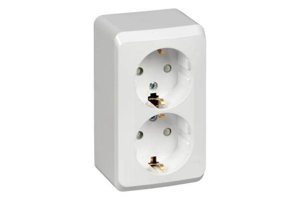 Розетка 2-м ОП Этюд 16А IP20 250В с заземл. защ. шторки бел. SchE PA16-008B