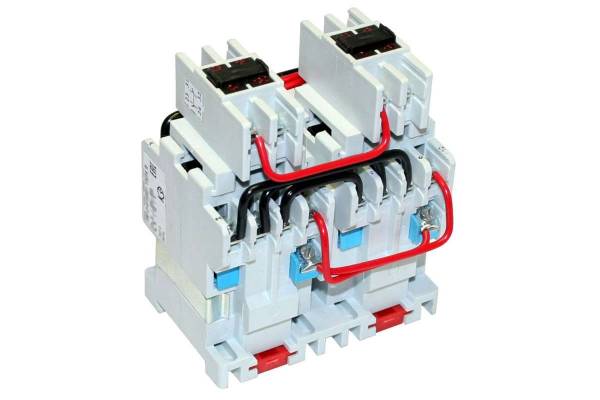 Контактор электромагнитный ПМ12-010500 УХЛ4 В 220В (4з+2р) Кашин 020500420ВВ220000010