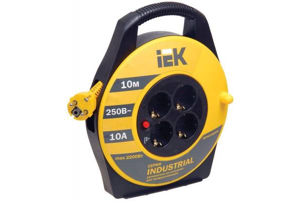Удлинитель на катушке 4х10м с заземл. 10А IP20 УК10 
